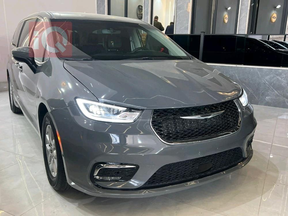 Chrysler Pacifica